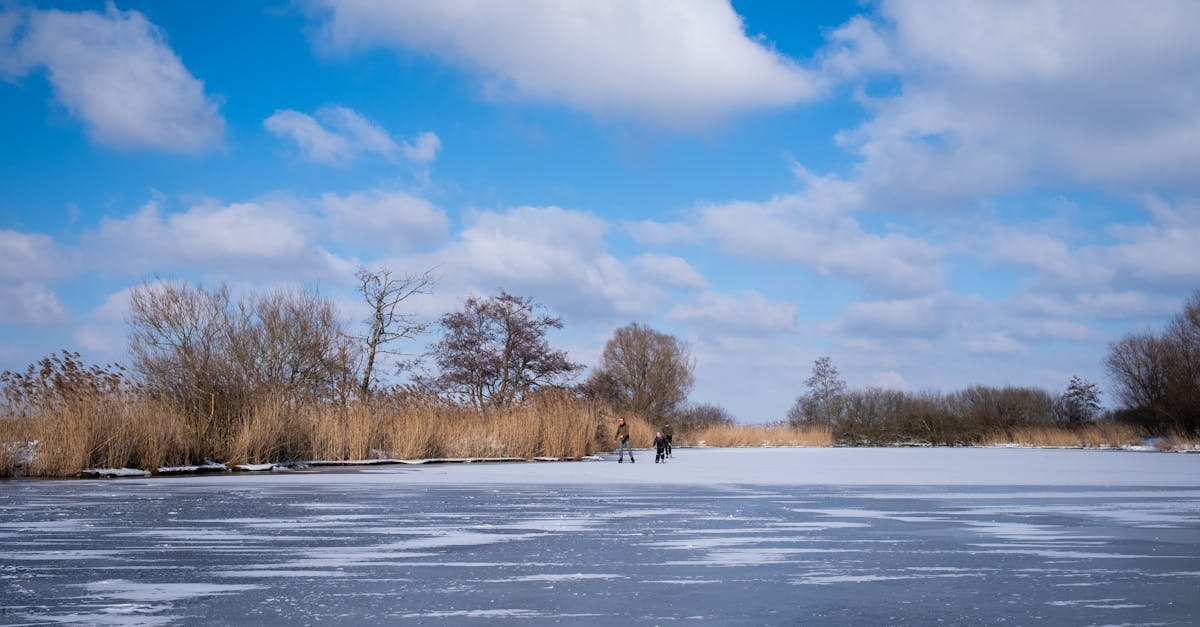 Schaatsen op de sloot: Waarom is dat mogelijk? - Uitleg voor kleuters