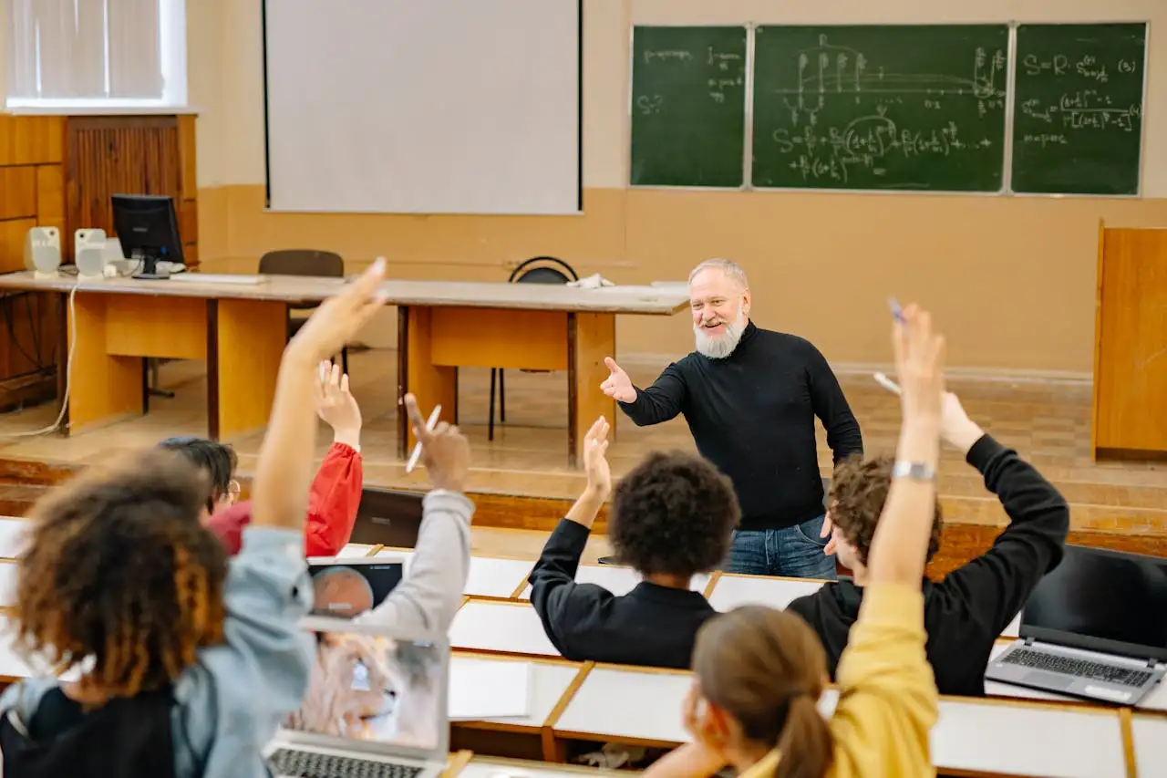 Waarom is de aardbaan niet altijd even groot? - Uitleg voor kinderen