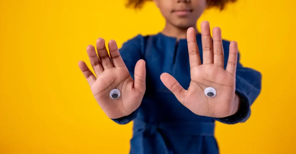 Mag juf kleuter 'gooien' voor de grap? - Uitleg voor kleuters